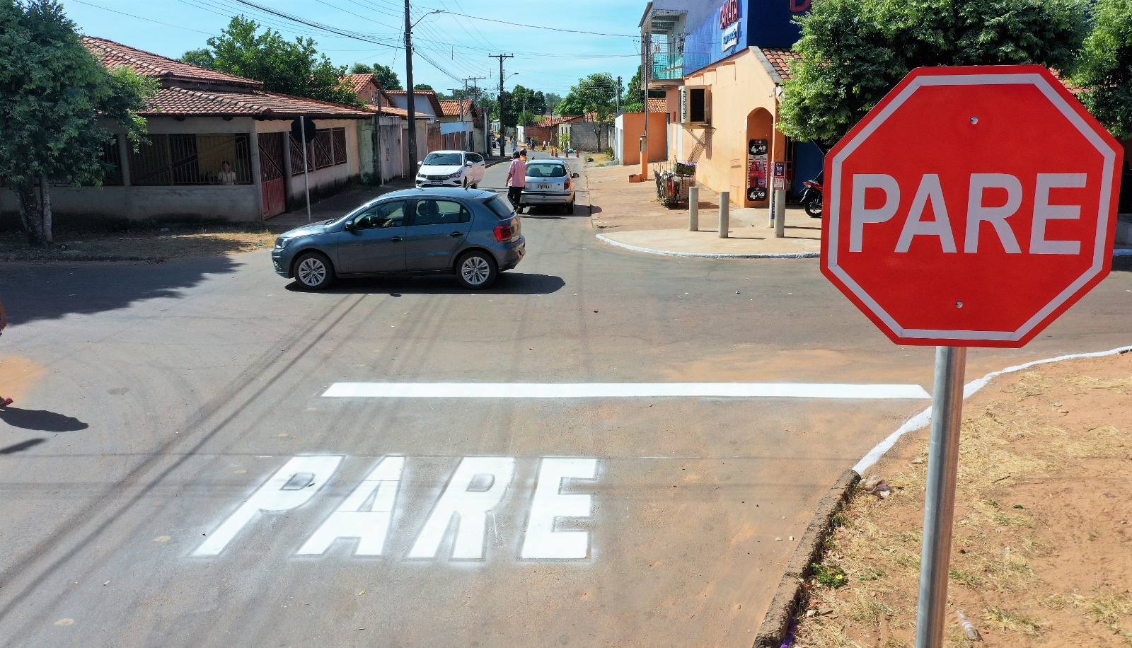 Conforme o IBGE, Araguaína possui cerca de 137 mil veículos, sendo quase 40 mil automóveis. A qualidade das sinalizações é fundamental para manter o trânsito mais organizado